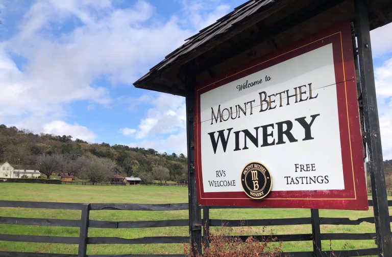 Mount Bethel Winery 768x503